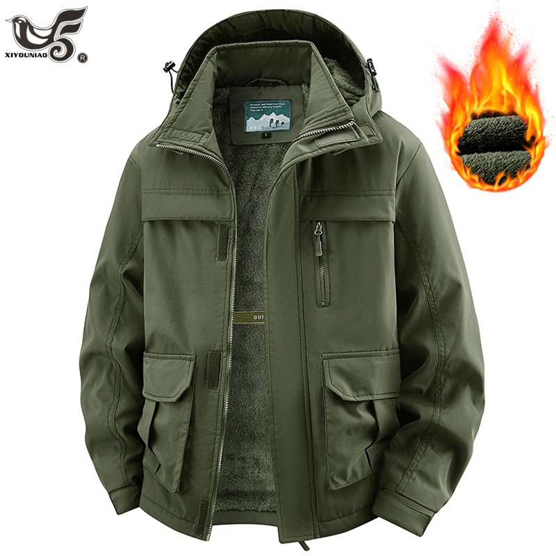 Varsity Jacket Wool - سترة شتوية للرجال مع غطاء محرك
