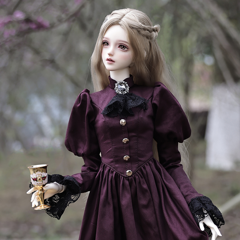 Vintage Fashion Collection - دمية إلينا BJD 1/3 جميلة أنيقة